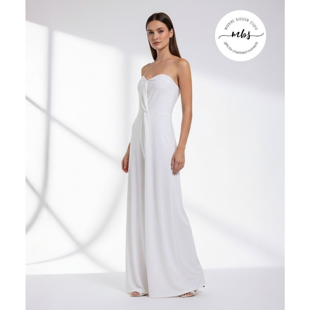 NWOT Rielleā Sleeveless Lined Wide Leg Jumpsuit White Women M